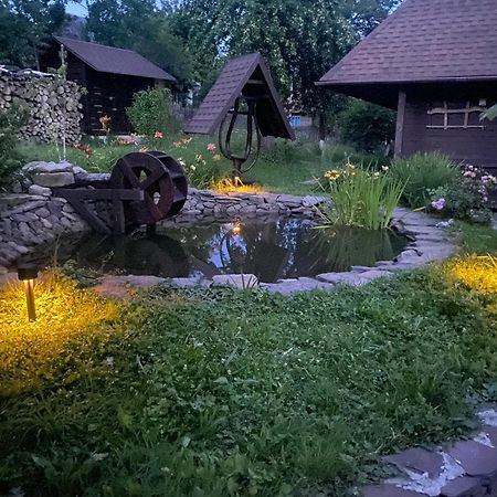 Садиба Остра Shcherbovets Εξωτερικό φωτογραφία
