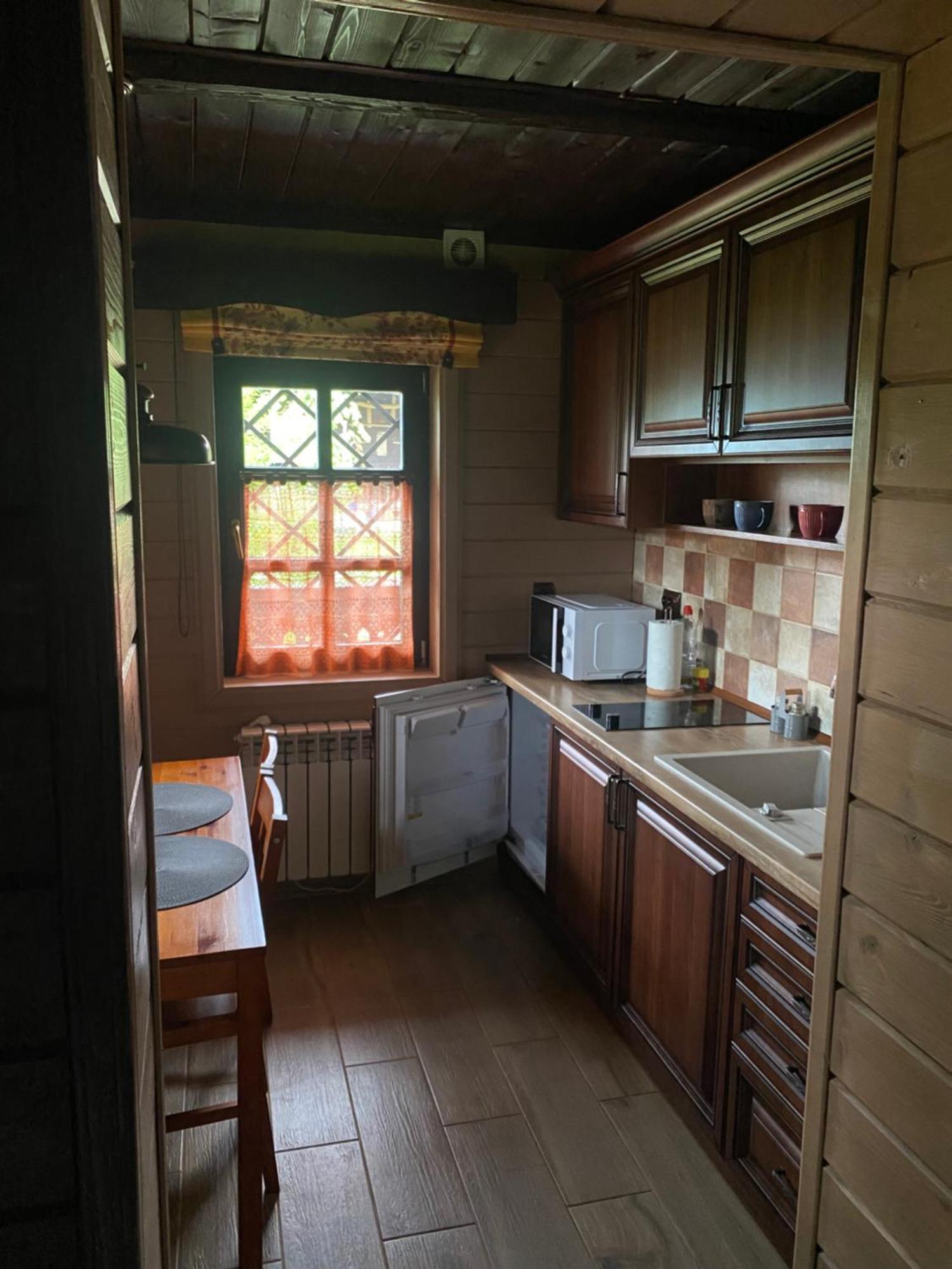 Садиба Остра Shcherbovets Εξωτερικό φωτογραφία